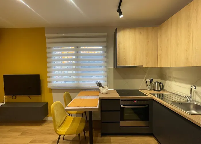 Central Modern Apartment